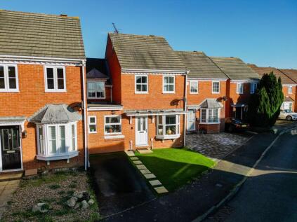 Lark Vale, Aylesbury, HP19