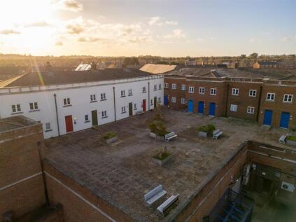 Wedgewood Street, Aylesbury, HP19