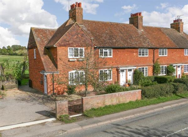 Hall Cottages Front Photo-2.jpg