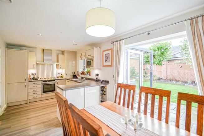 Dining Kitchen