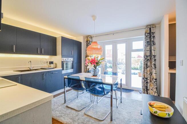 Dining Kitchen