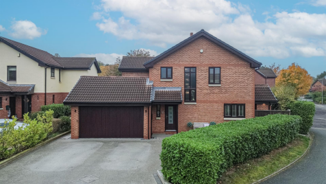 Weybridge Close, Appleton, Warrington, WA4