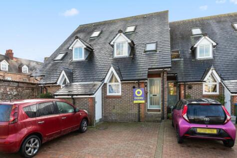 Harveys Way, Lewes, East Sussex, BN7