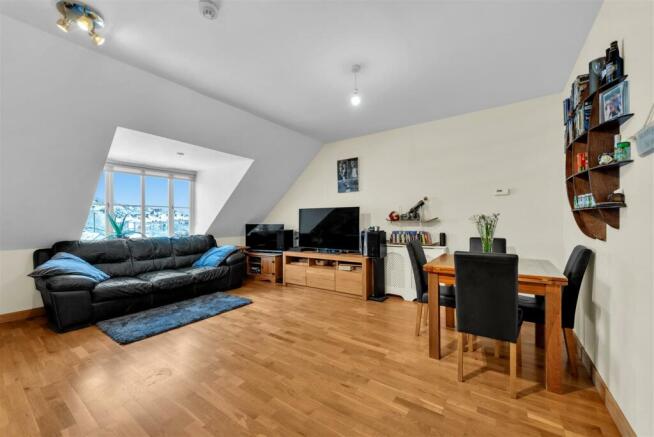 LOUNGE AND DINING AREA