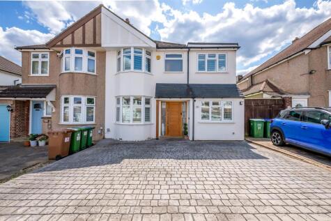 Gloucester Avenue, Sidcup