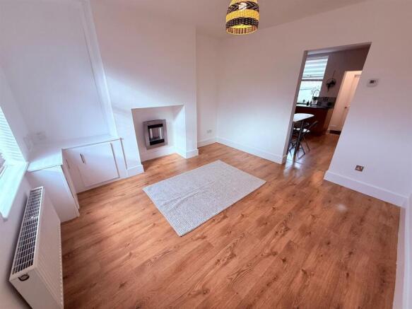 PHOTO-2025-10-27-11-59-30 (5).jpg