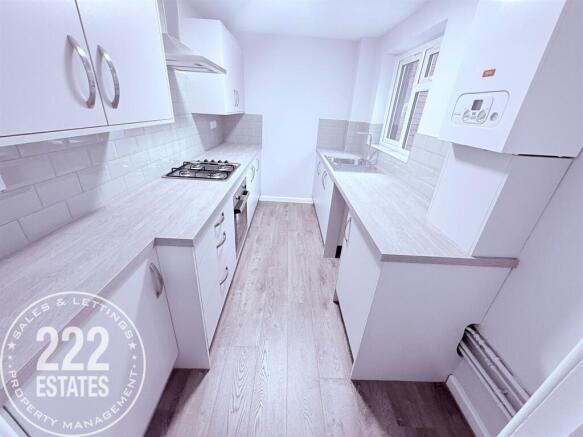 PHOTO-2025-12-23-13-29-27 (6).jpg