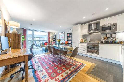 Drayton Park, London, N5