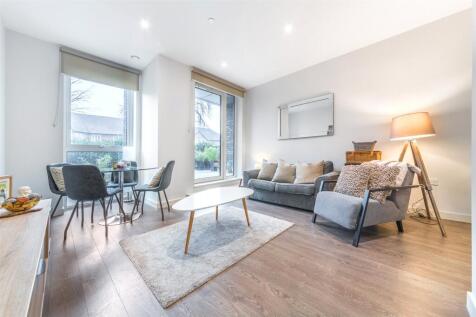 Sandpiper Building, 44 Newnton Close, London, N4