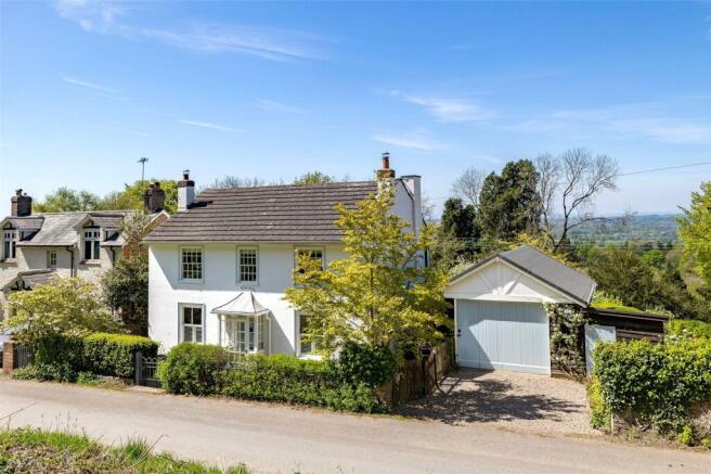 Detached Cottage