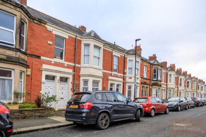 33 hazelwood ave-222