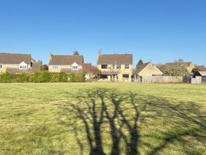 The Cursus, Lechlade, Gloucestershire, GL7