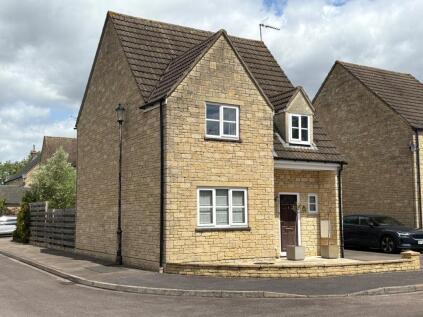 Perrinsfield, Lechlade, Gloucestershire, GL7