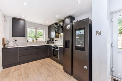 Kingfisher Drive, Westbourne