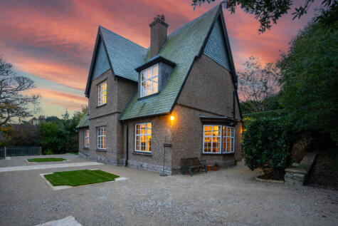 Drummond Road, Swanage, Dorset, BH19