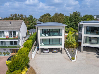 Whitecliff Road, Whitecliff, Poole, Dorset, BH14