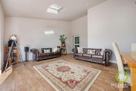 Railway Street, Brierfield, BB9