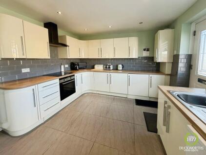 Red Spar Road, Burnley, BB10