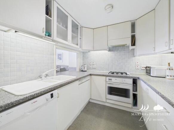 CAM03691G0-PR0067...