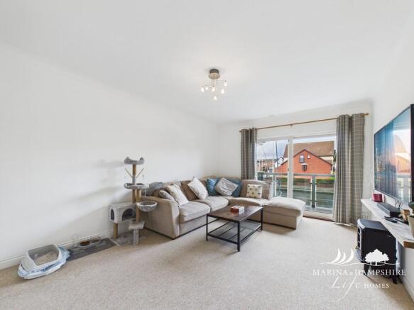 CAM03915G0-PR0015...