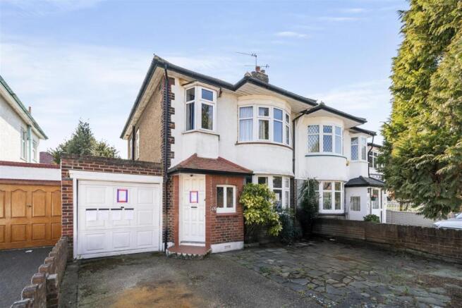 46 Alexandra Road TW3012.jpg