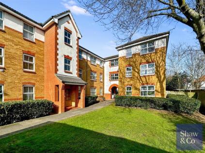 Nuffield Court, Heston