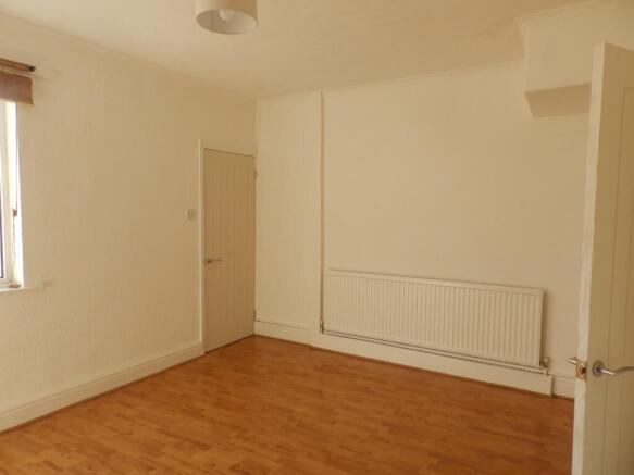 Dining Room 1.JPG