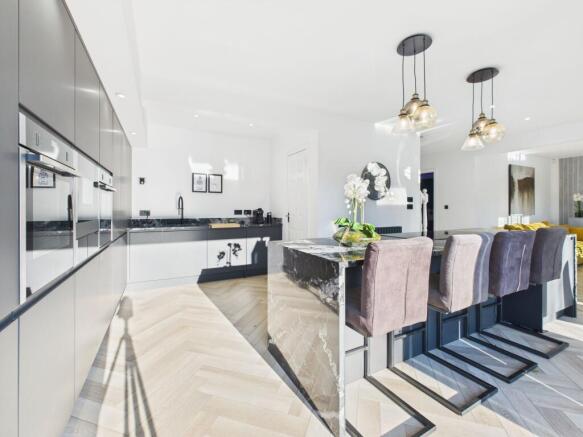 Kitchen/Utility