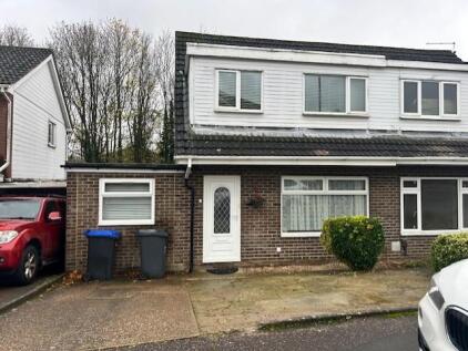 Lowick Court, Moulton, Northampton