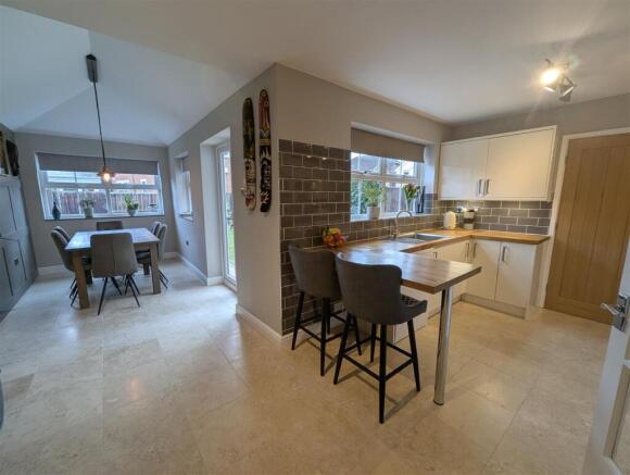 Kitchen Breakfast Room