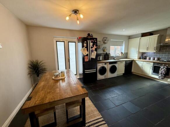 Dining Kitchen