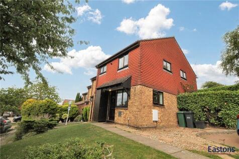 Morston Close, Tadworth, Surrey, KT20