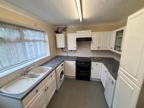 Kitchen 4