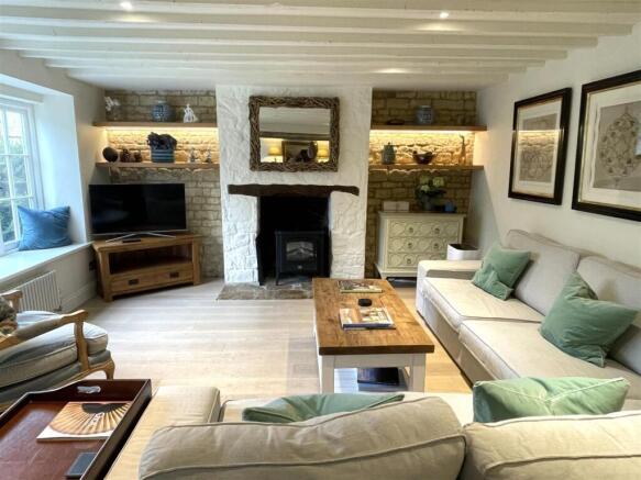 Sitting Room.JPG