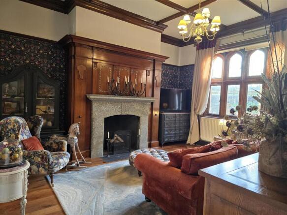 Sitting Room - V Pic.jpg