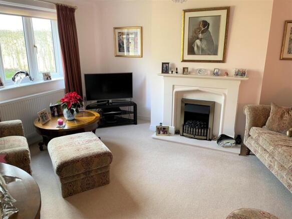 Sitting Room.JPG
