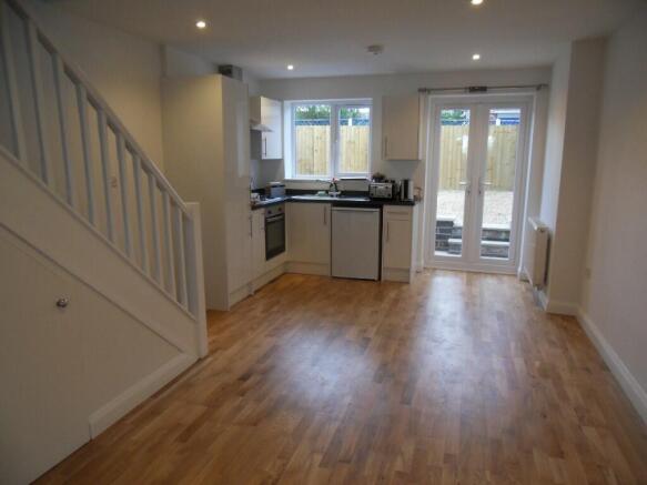 Living area/kitchen