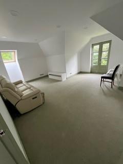 livingroom 1.jpg