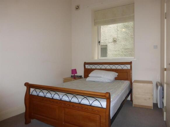 Bed 2.JPG