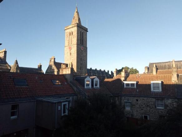 view from sitting dining room toward quad.jpg
