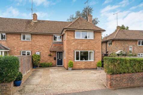 Oveton Way, Great Bookham