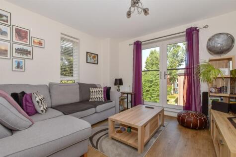 Charlotte Way, Leybourne, West Malling, Kent