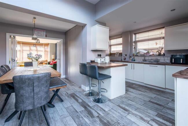 37 abingdon drive-low-23.jpg