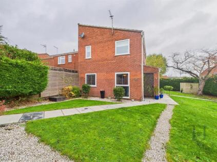 Cropston Close, West Bridgford, Nottingham