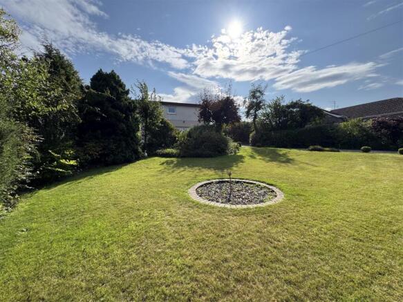 front garden.jpeg