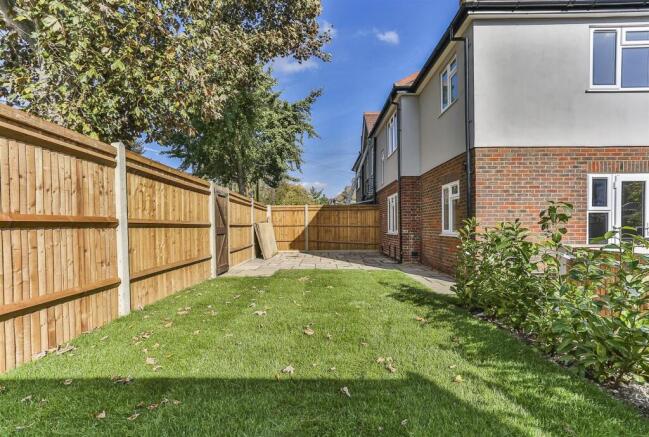 house-tilehurst-road-cheam-103.jpg