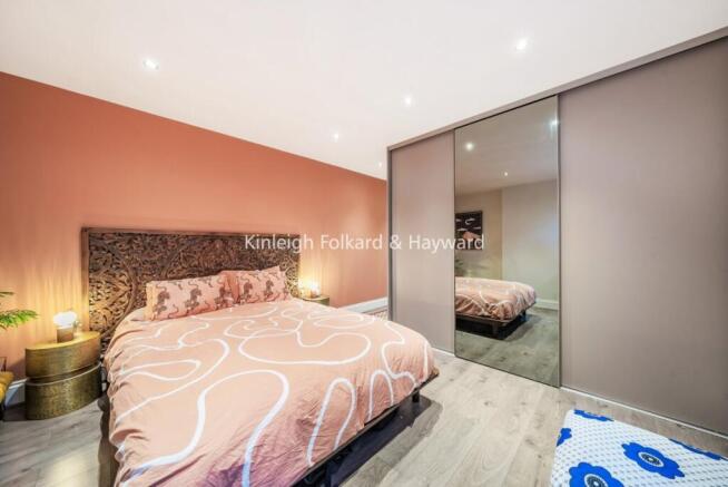 d3ba8f68-0f6d-4e4d-b