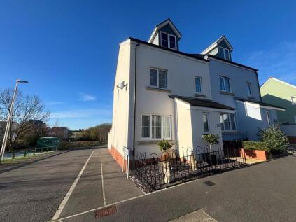 Oaktree Road, South Molton, Devon, EX36