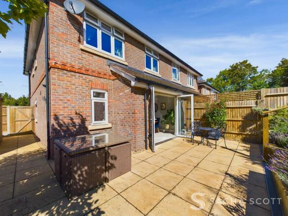 Rear Patio Entertaining Area