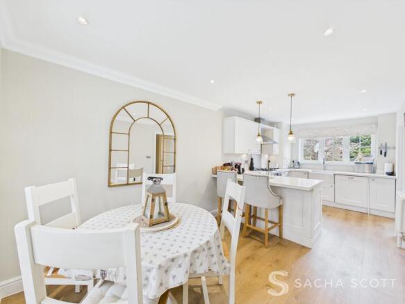 Kitchen / Breakfast / Diner